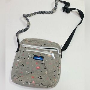 Kavu Canvas Aztec Geometric Adjustable Crossbody Bag Travel Nature Outdoor